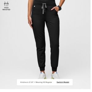 Figs scrubs black XSscrub bottom 
Used, good condition
Zamora joggers